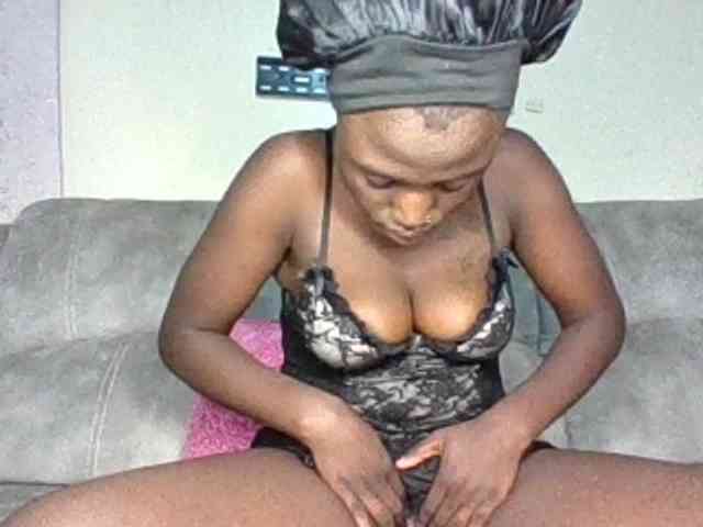 chocolateAss-cake007 webcam
