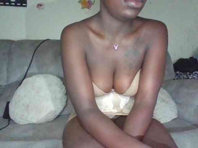 chocolateAss-cake007 webcam
