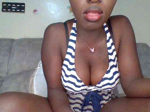 chocolateAss-cake007 webcam