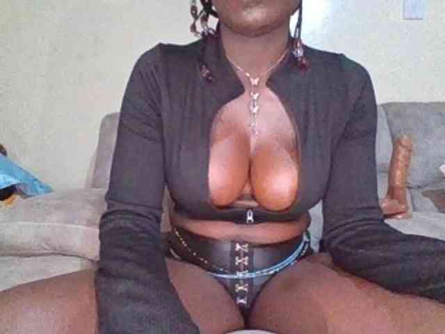 chocolateAss-cake007 webcam