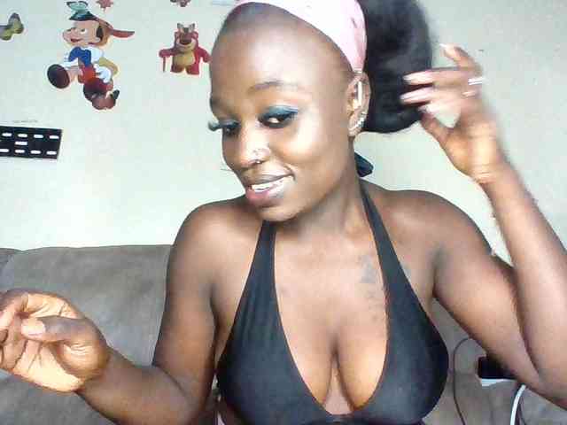chocolateAss-cake007 webcam