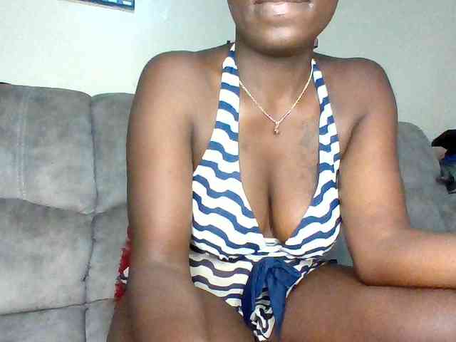chocolateAss-cake007 webcam