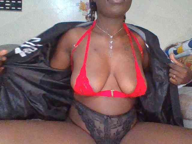 chocolateAss-cake007 webcam