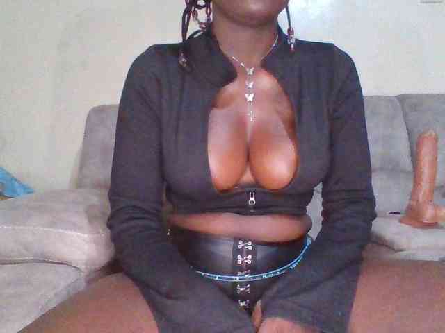 chocolateAss-cake007 webcam