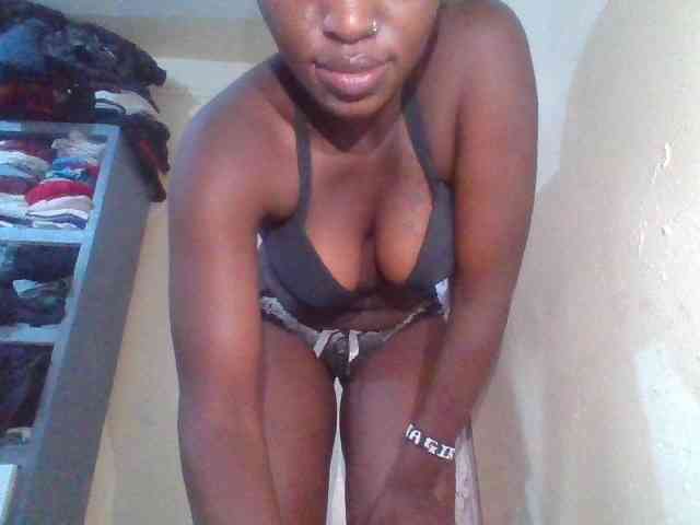 chocolateAss-cake007 webcam