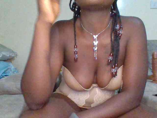 chocolateAss-cake007 webcam