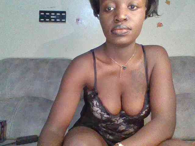 chocolateAss-cake007 webcam