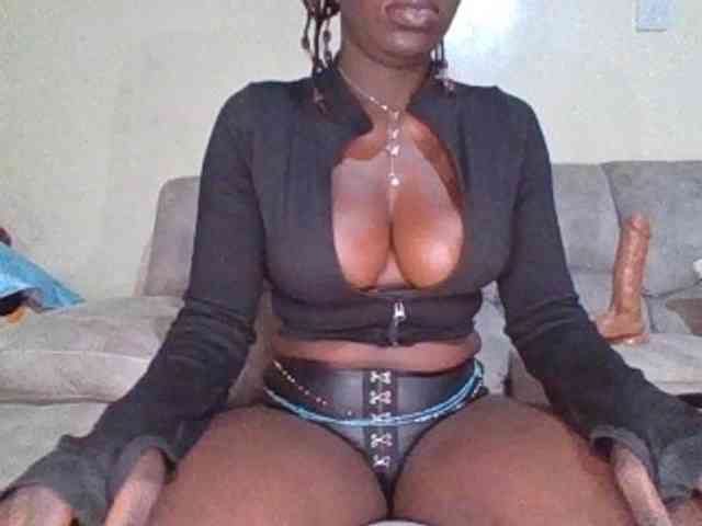 chocolateAss-cake007 webcam