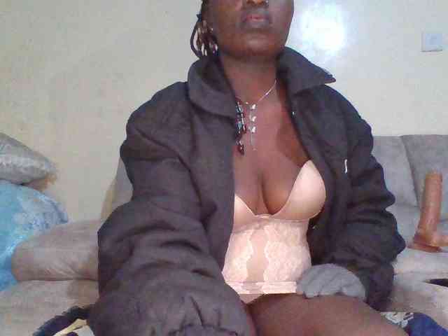 chocolateAss-cake007 webcam