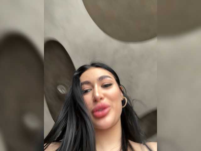 go to chat with Kikidiki200