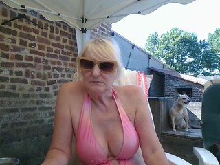 BlondMilfTascha