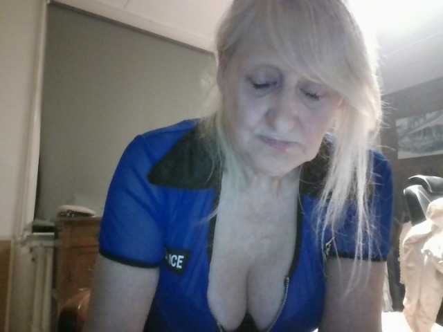 BlondMilfTascha