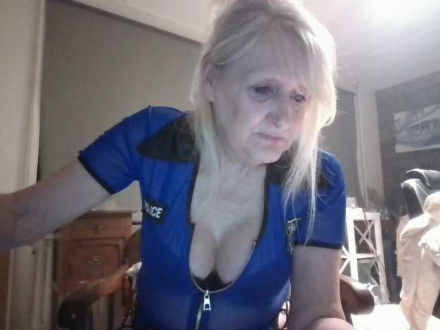 BlondMilfTascha