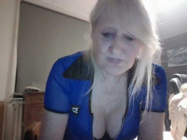 BlondMilfTascha