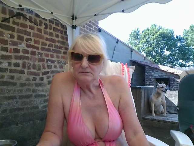 BlondMilfTascha