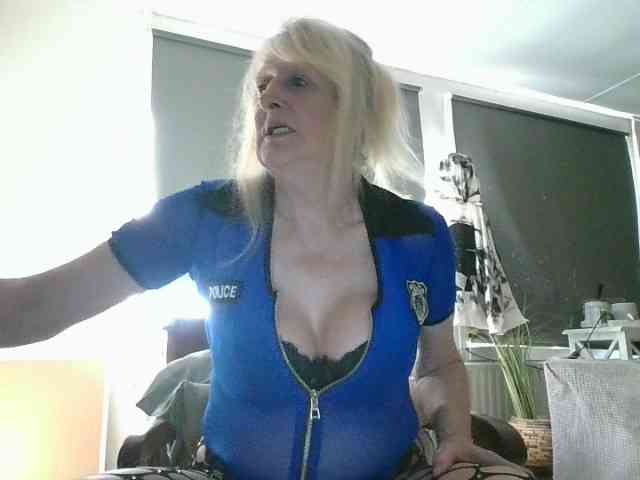 BlondMilfTascha
