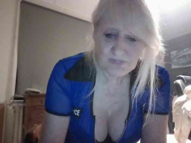 BlondMilfTascha
