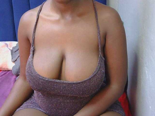 SexyBoobs2