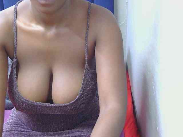 SexyBoobs2