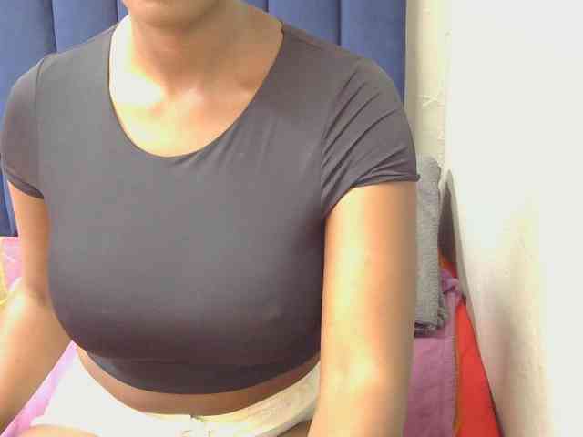 SexyBoobs2 webcam