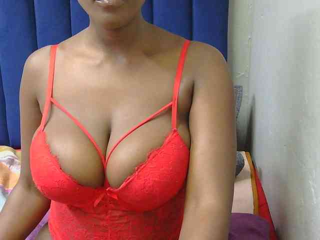 SexyBoobs2 webcam