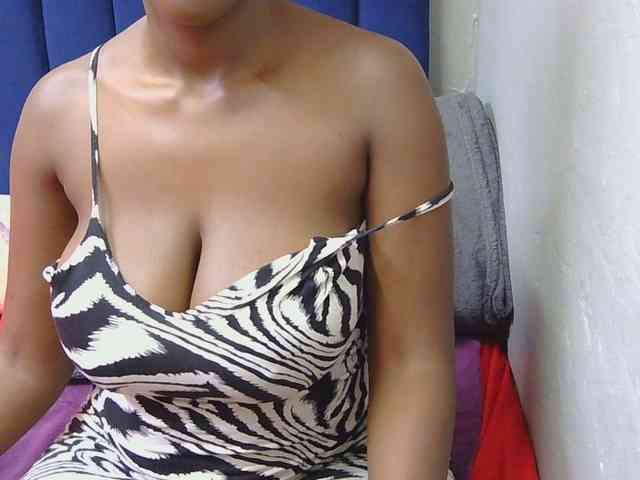 SexyBoobs2 webcam