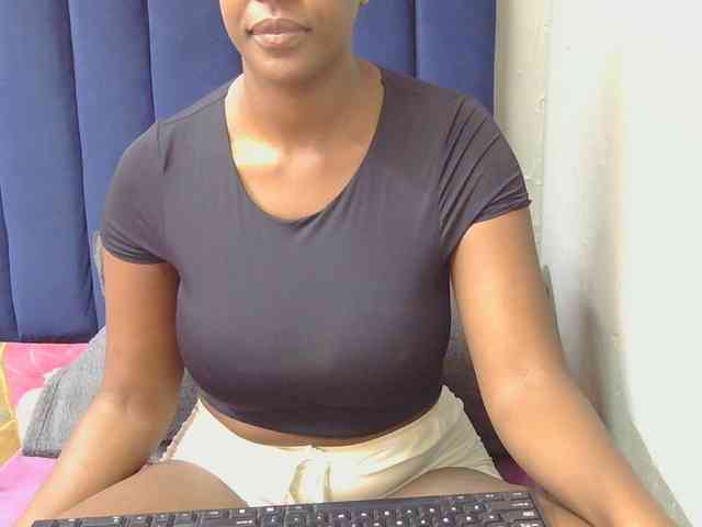 SexyBoobs2 webcam