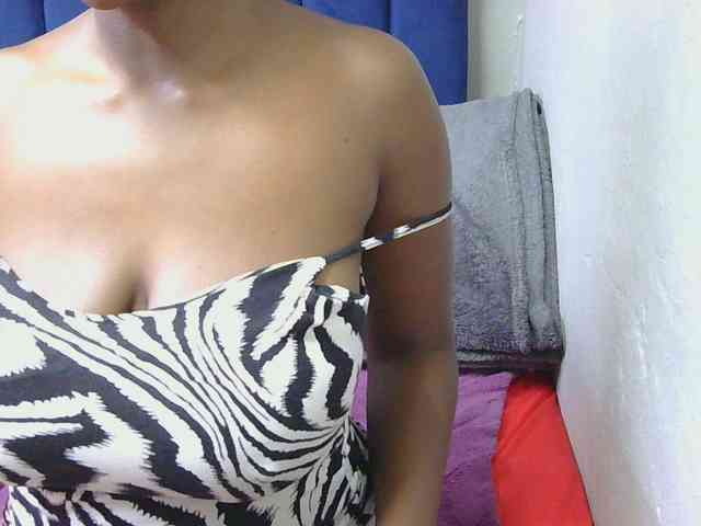 SexyBoobs2 webcam