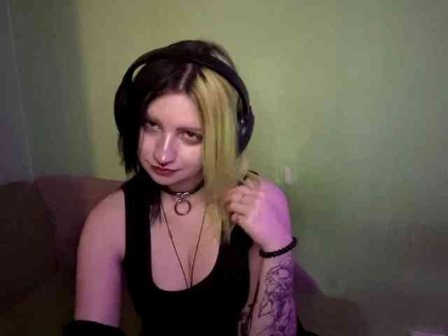 Sallya Live Webcam on BongaCams