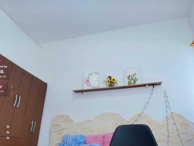 sophieTyler1 live cam on BongaCams