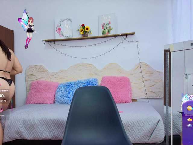 sophieTyler1 live cam on BongaCams