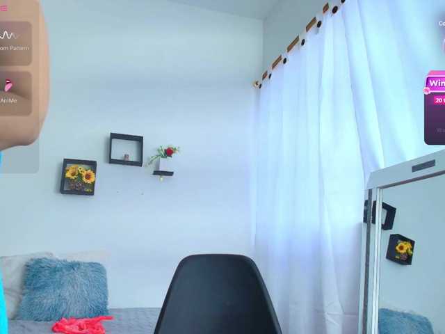 sophieTyler1 live cam on BongaCams