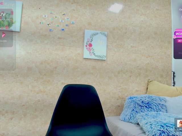 sophieTyler1 live cam on BongaCams