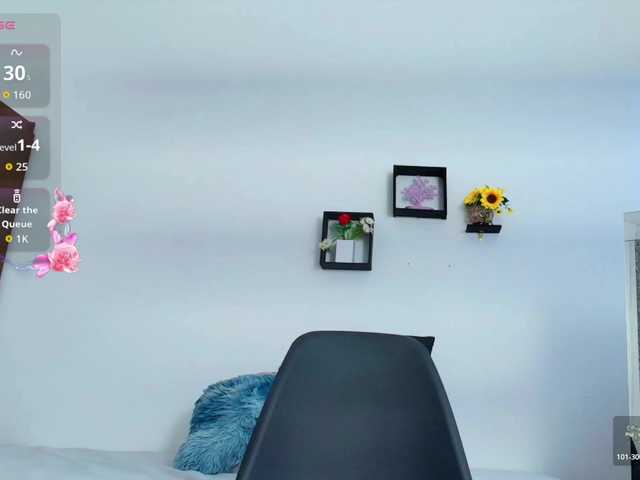 sophieTyler1 live cam on BongaCams
