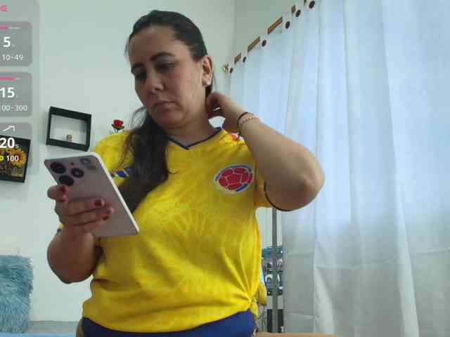 sophieTyler1 webcam