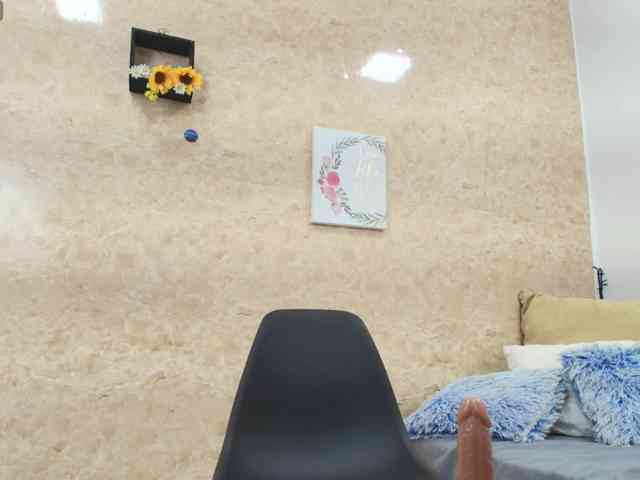 sophieTyler1 webcam