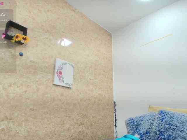 sophieTyler1 webcam