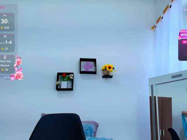 sophieTyler1 webcam