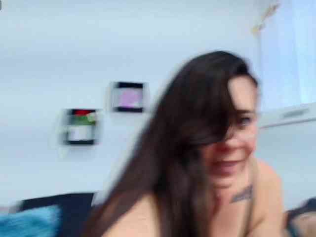 sophieTyler1 webcam