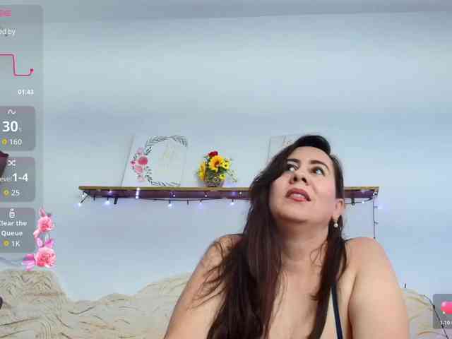 sophieTyler1 webcam
