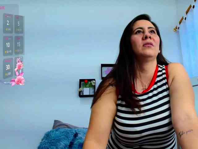 sophieTyler1 webcam