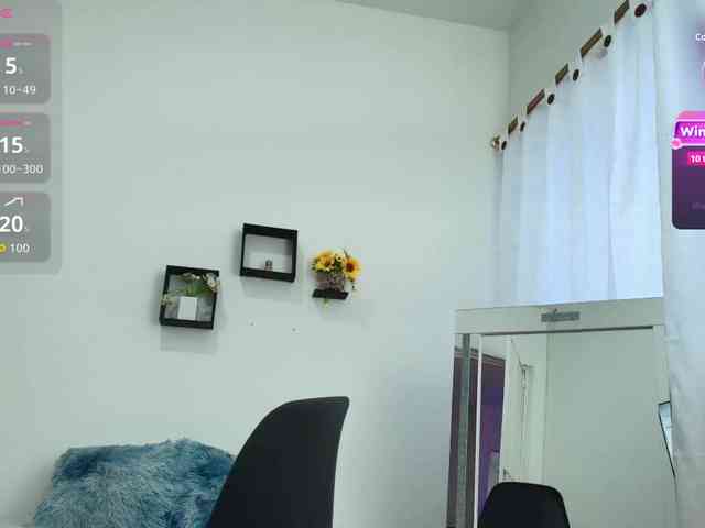 sophieTyler1 webcam