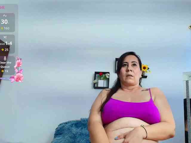 sophieTyler1 webcam