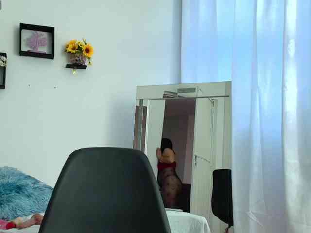 sophieTyler1 webcam