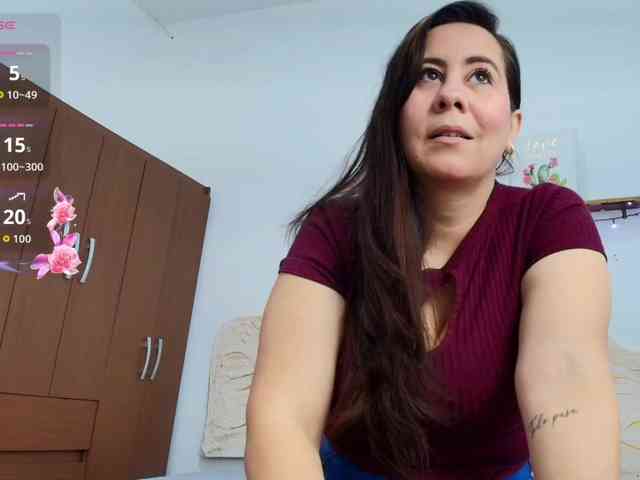 sophieTyler1 webcam