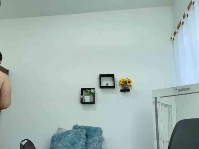 sophieTyler1 webcam