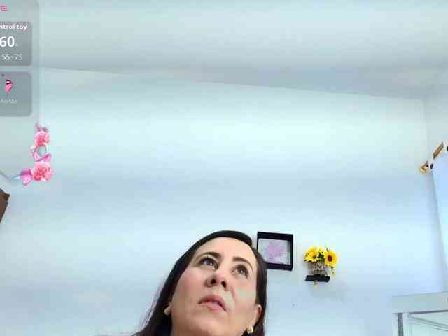 sophieTyler1 webcam