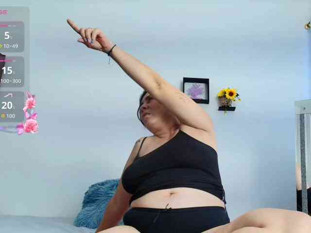 sophieTyler1 webcam