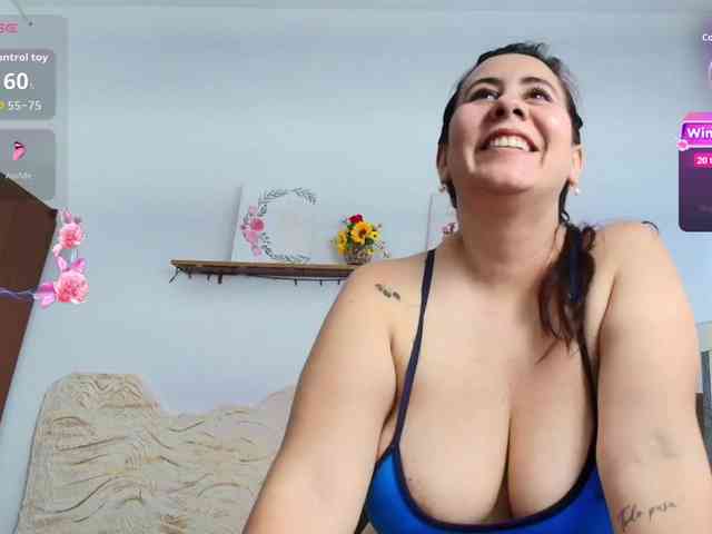 sophieTyler1 webcam