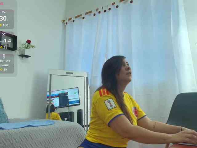 sophieTyler1 webcam